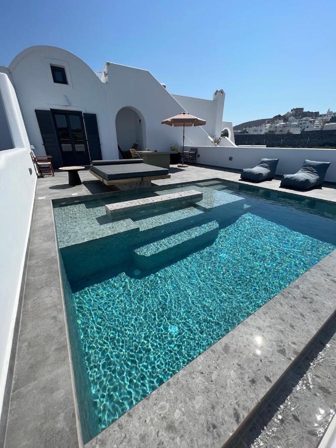 Vineyard Exclusive Suites Aparthotel Akrotiri (Santorini)