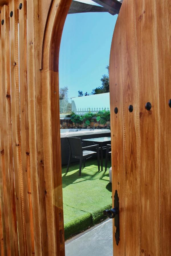 Galaxy Santorini Guest house