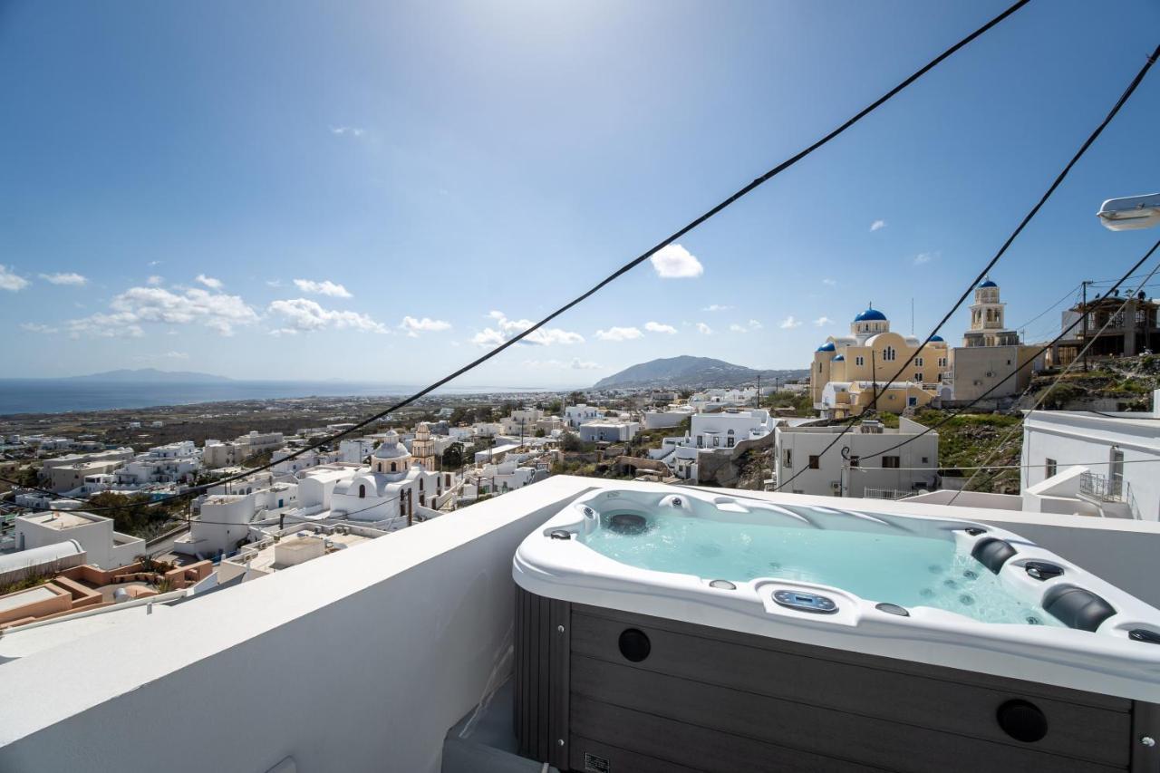 Hotel Cycladic & Fira (Santorini)