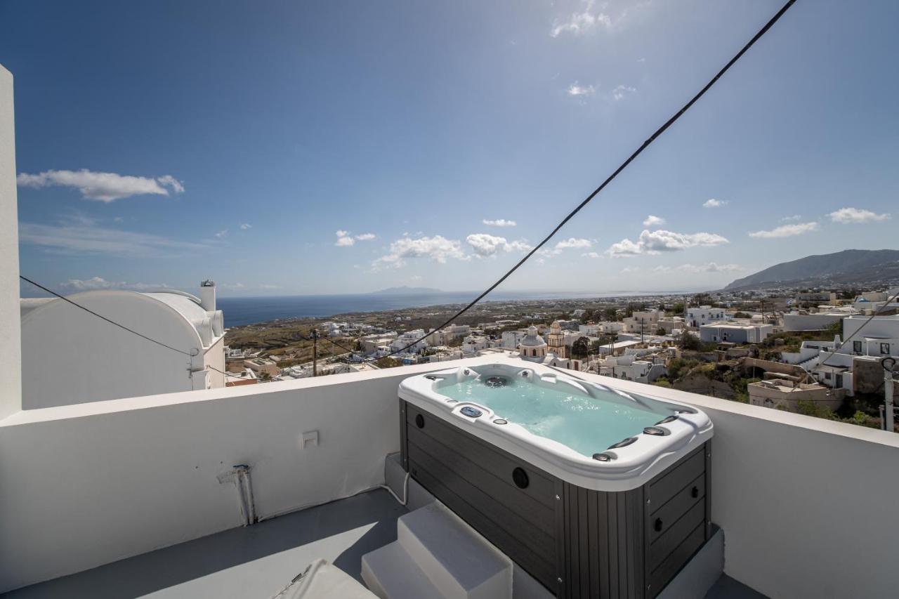 Hotel Cycladic & Fira (Santorini)
