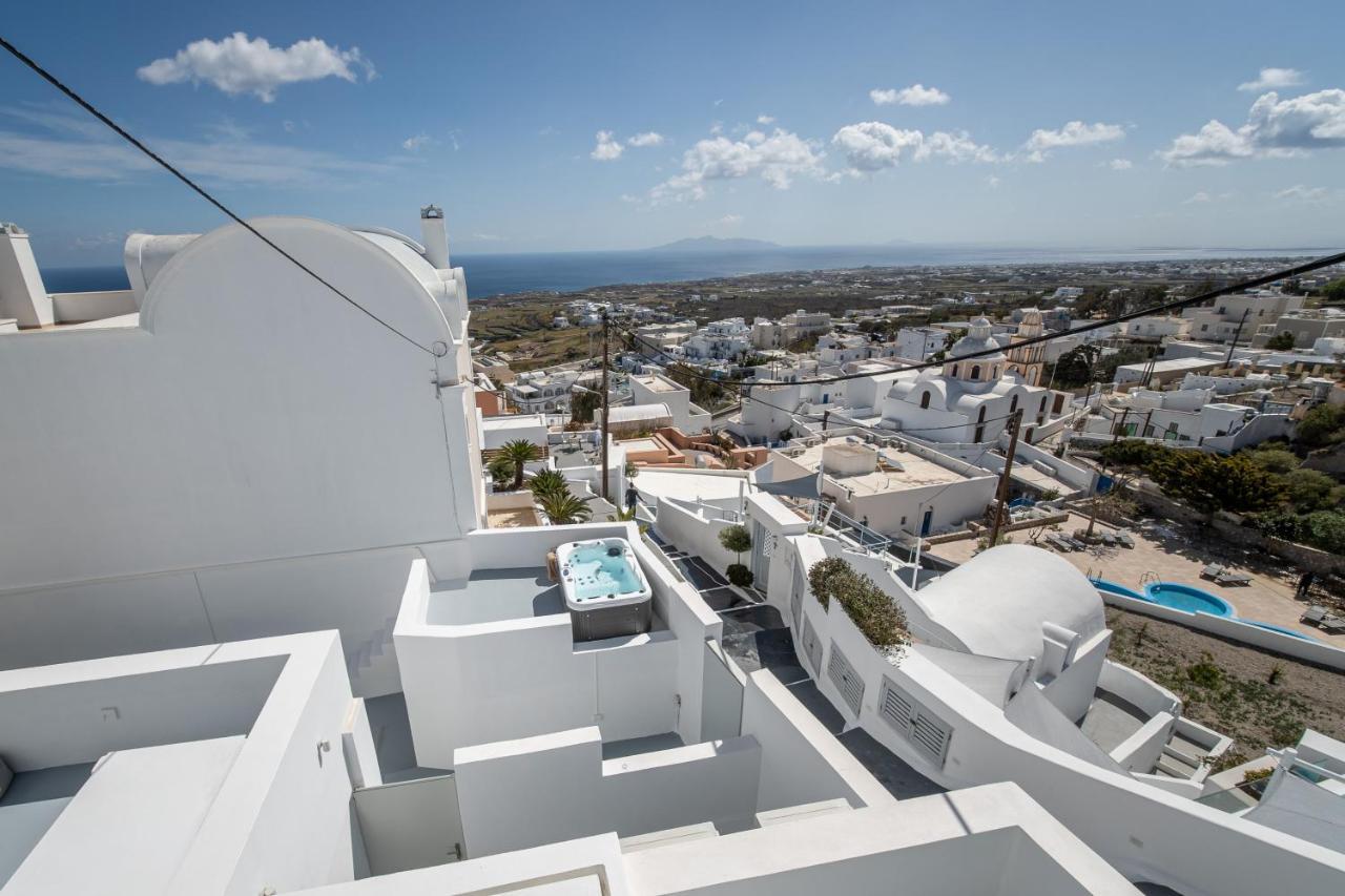 Cycladic & * Fira (Santorini)