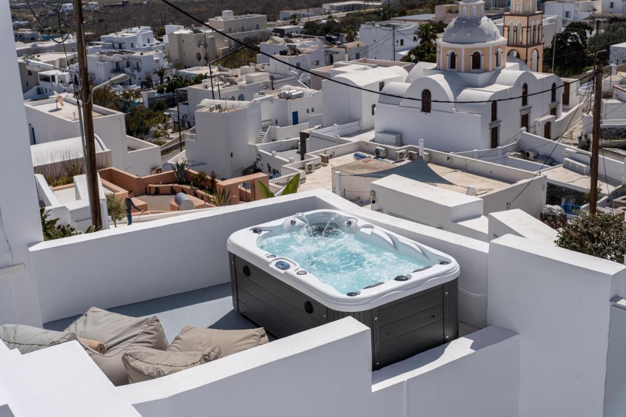 Cycladic & *