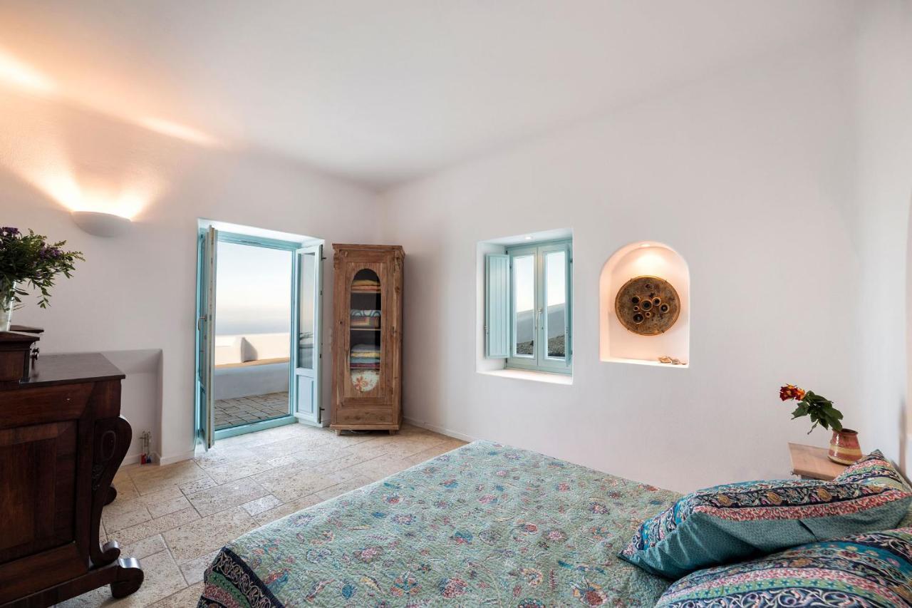 Sleeps8-parking-garden-pool-sunsets-barbeque * Emporio (Santorini)