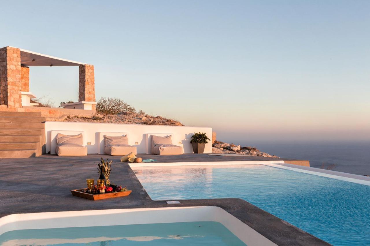 Sleeps8-parking-garden-pool-sunsets-barbeque Villa *