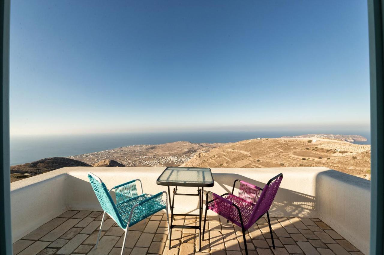 Sleeps8-parking-garden-pool-sunsets-barbeque Emporio (Santorini)