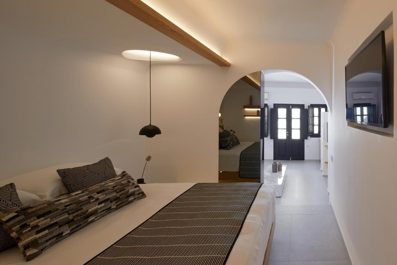 Oia Suites 3*