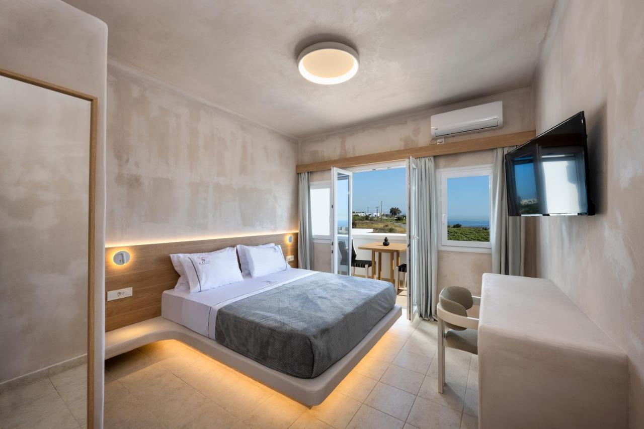 Aparthotel Aelia Luxury Karterados (Santorini)