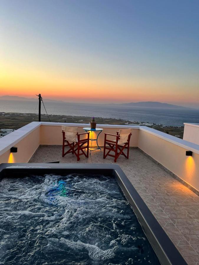 Sunset Paradise Oia (Santorini)