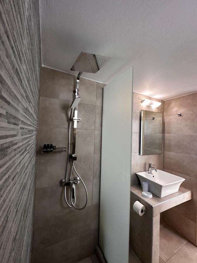 Villa Irini Studios Aparthotel Kamari (Santorini)