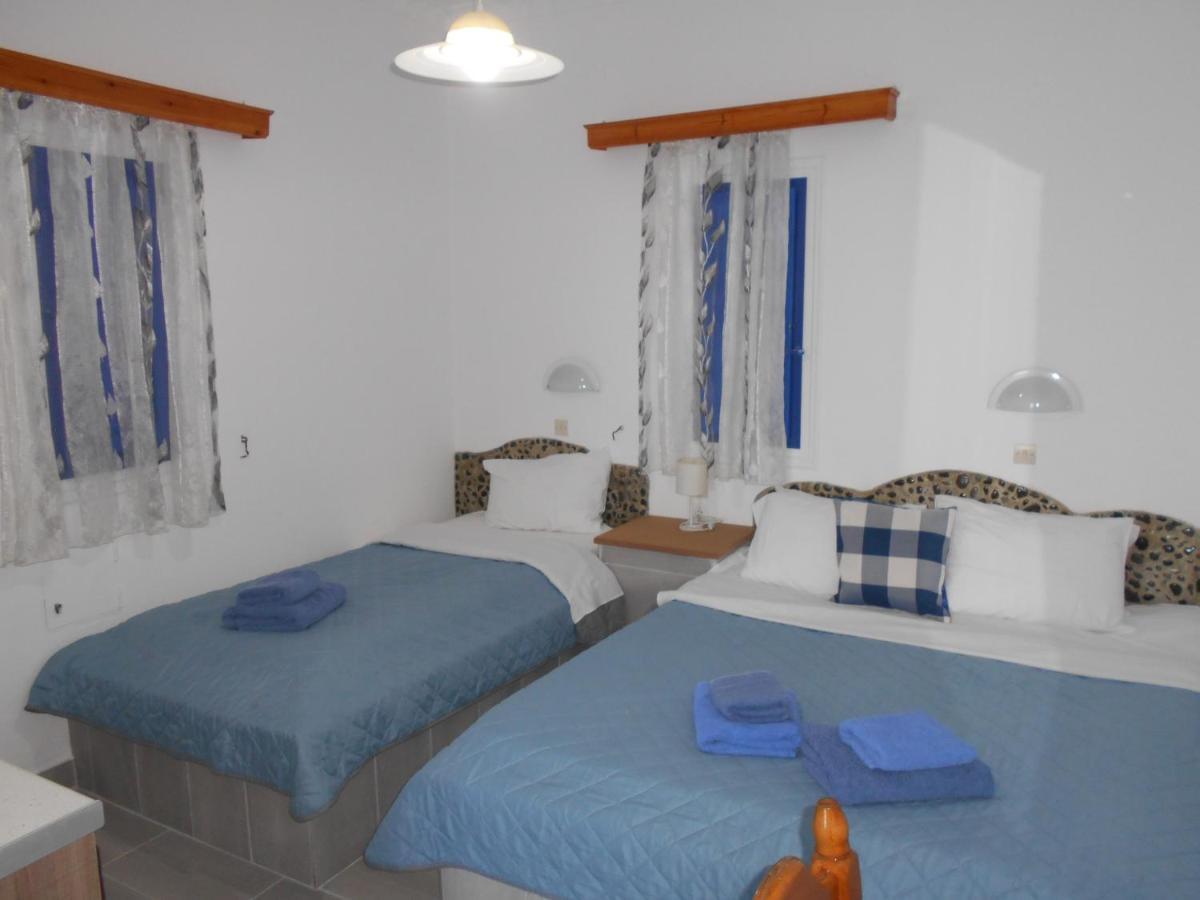 Kapetanios Perissa (Santorini)