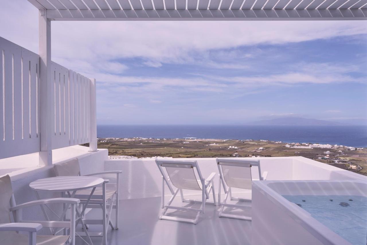 Fava Eco 4* Foinikia (Santorini)