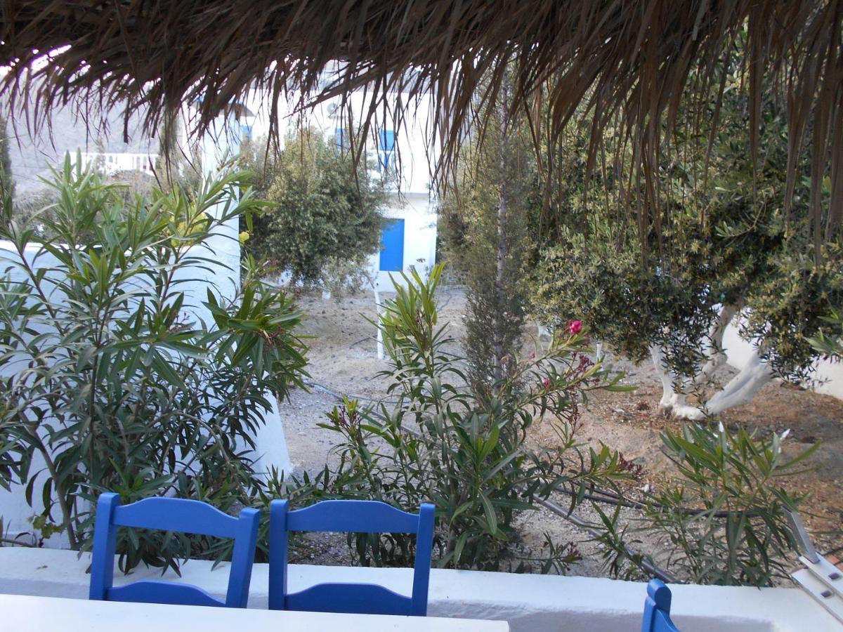 Kapetanios Perissa (Santorini)