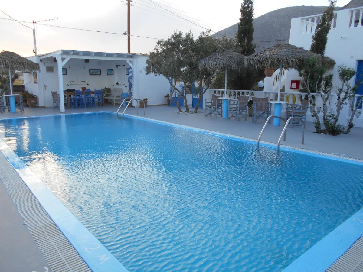 Apartment Kapetanios Perissa (Santorini)