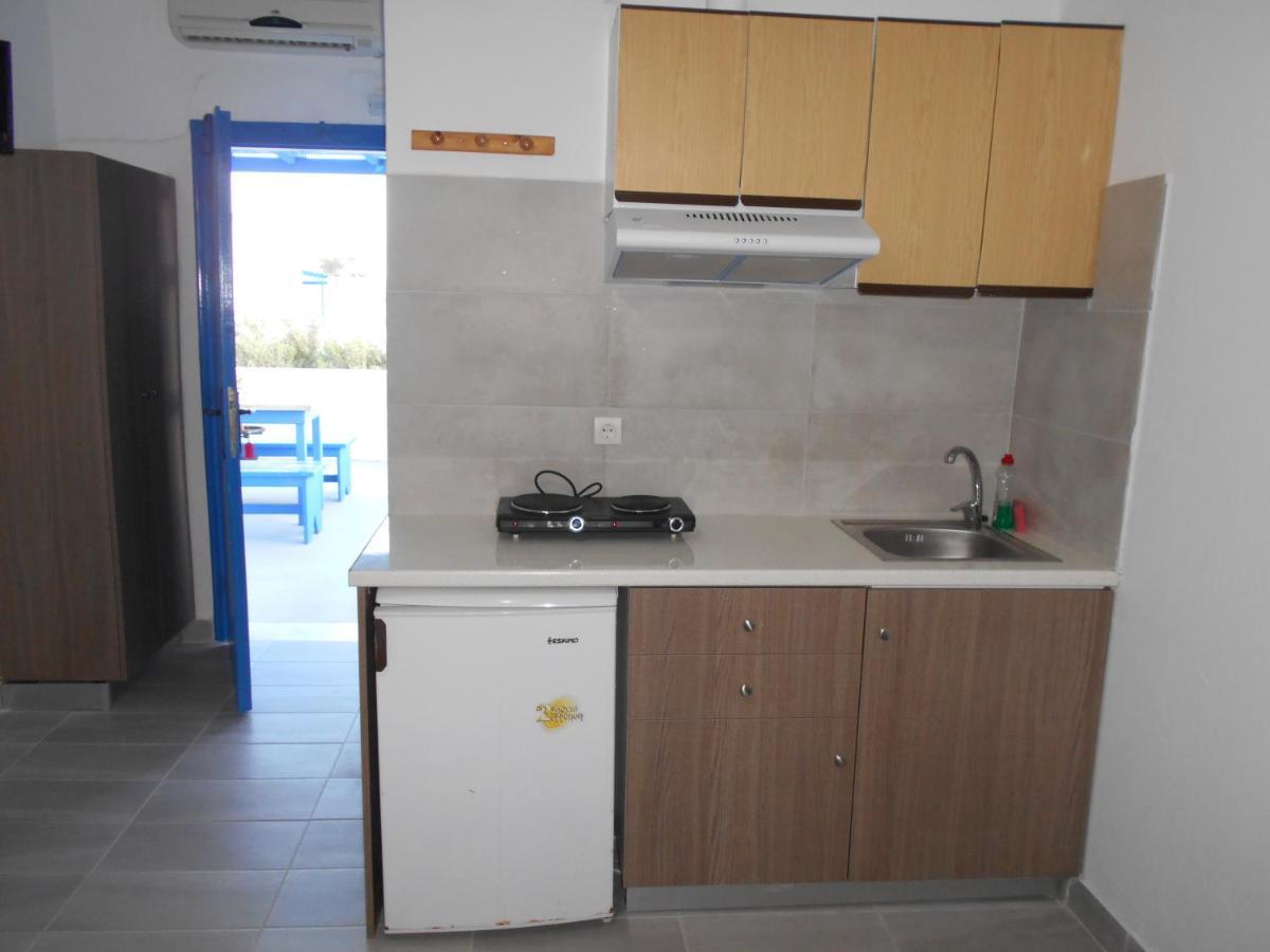 Kapetanios Apartamento Perissa (Santorini)