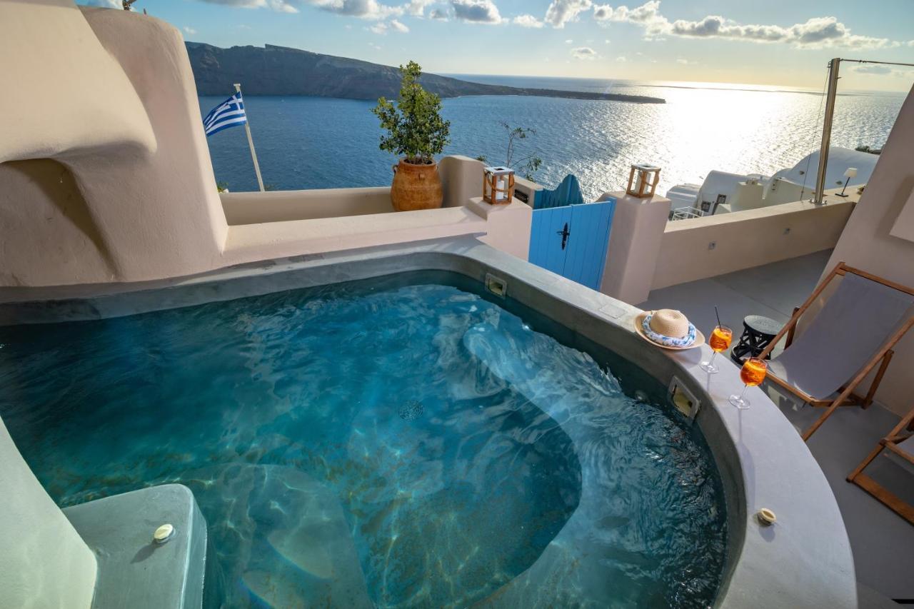 Kallisti Sunset Oia (Santorini)