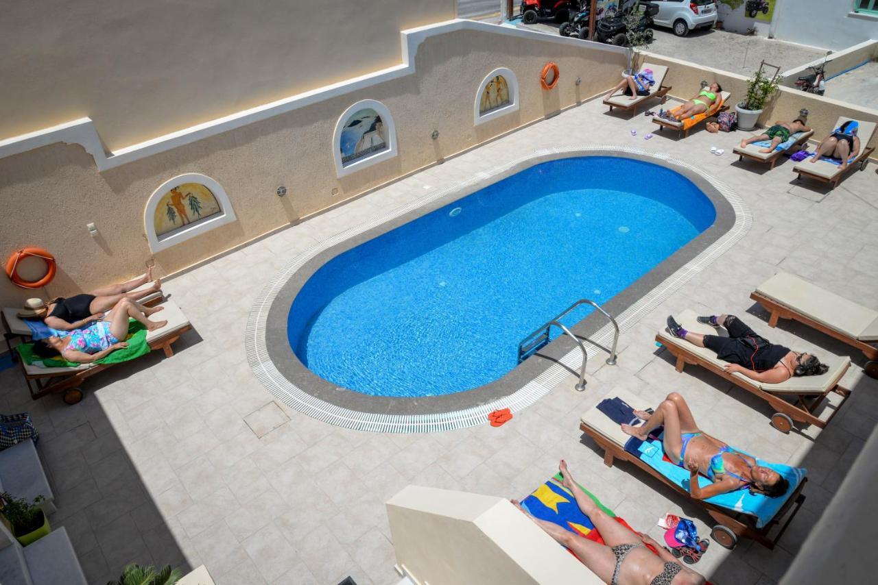 Villa Irini Studios Aparthotel 2*