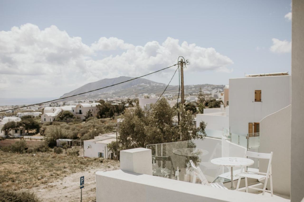 Thirasia 2* Fira (Santorini)