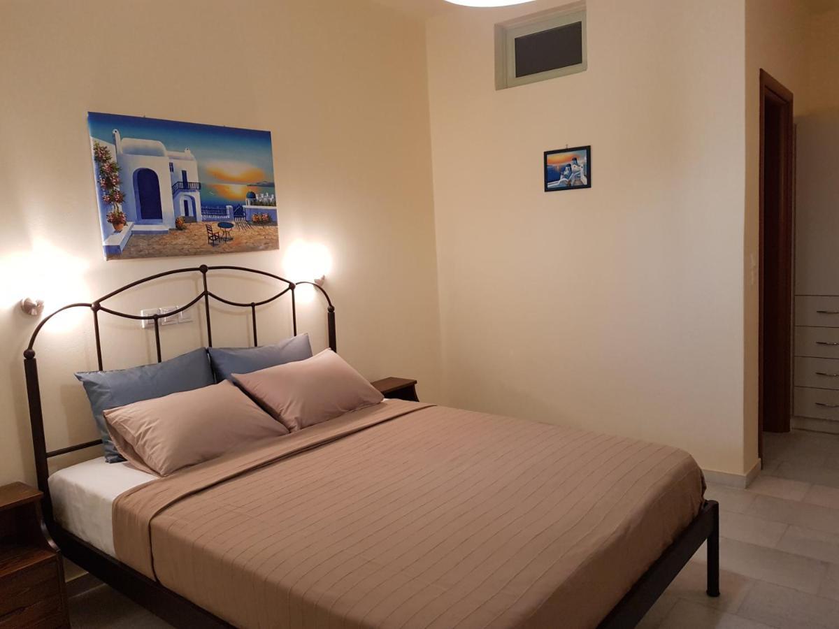 Villa Irini Studios Aparthotel 2*
