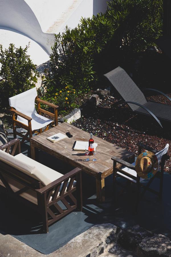Elysian Elia Heritage 3* Oia (Santorini)
