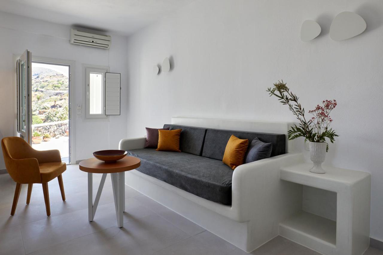 Anchor Apartment *