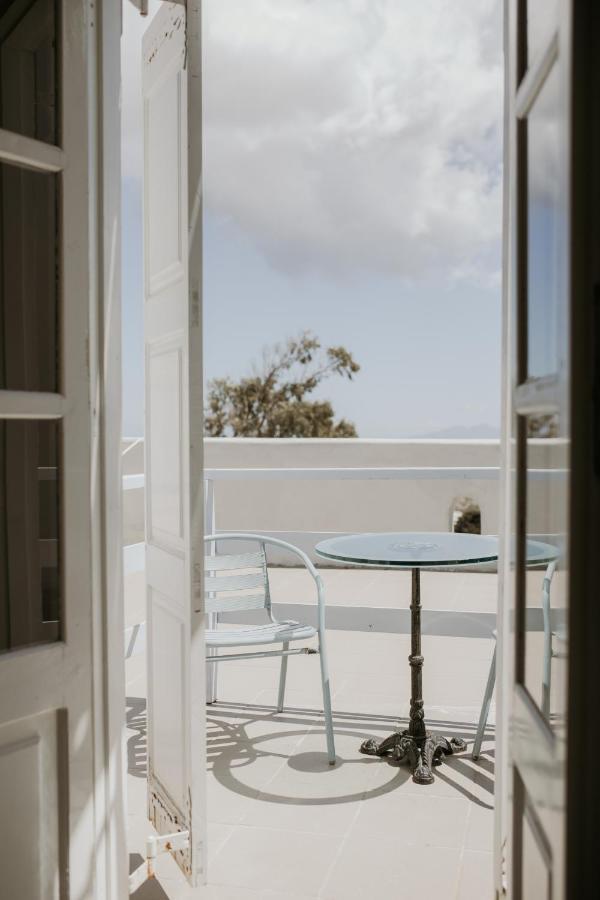 Thirasia Hotel 2*