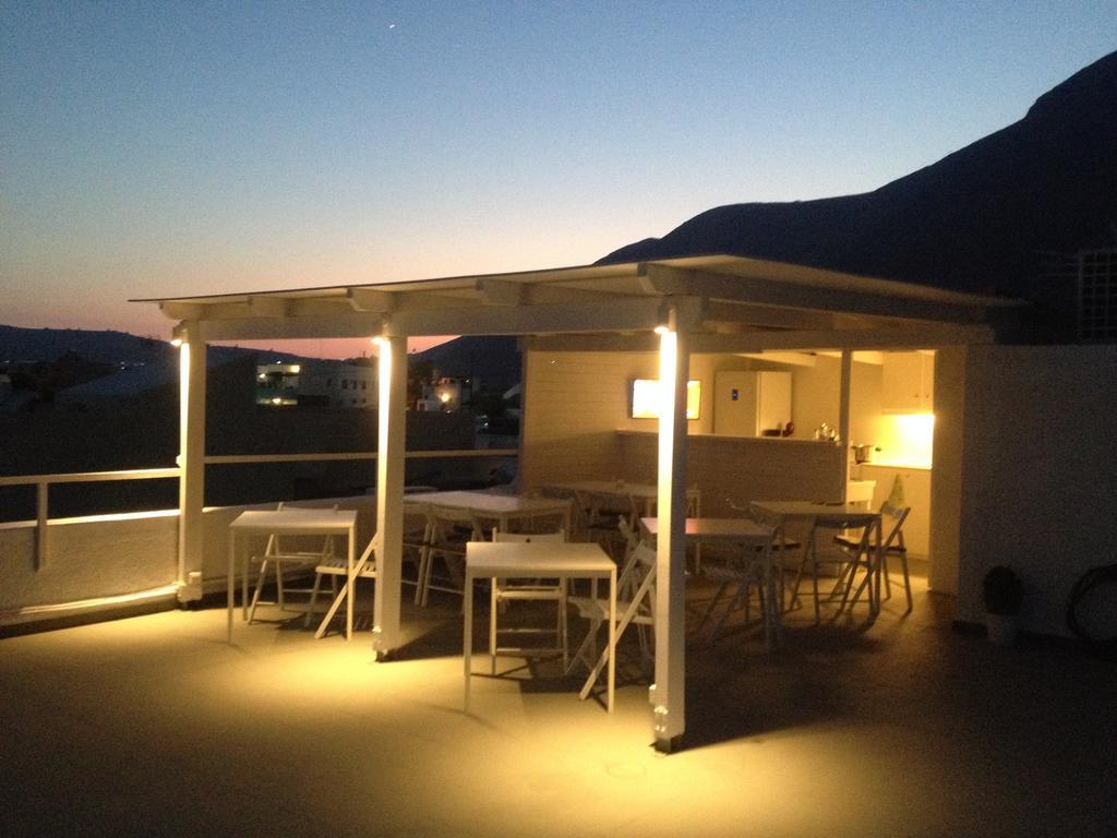 Sagma Beach Rooms Perissa (Santorini)