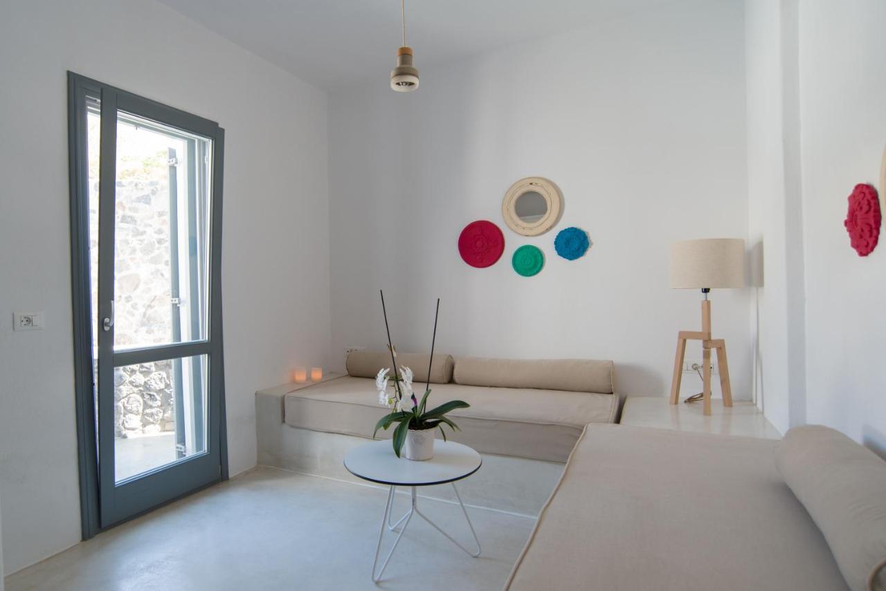 Lagadi By K&k Messaria (Santorini)