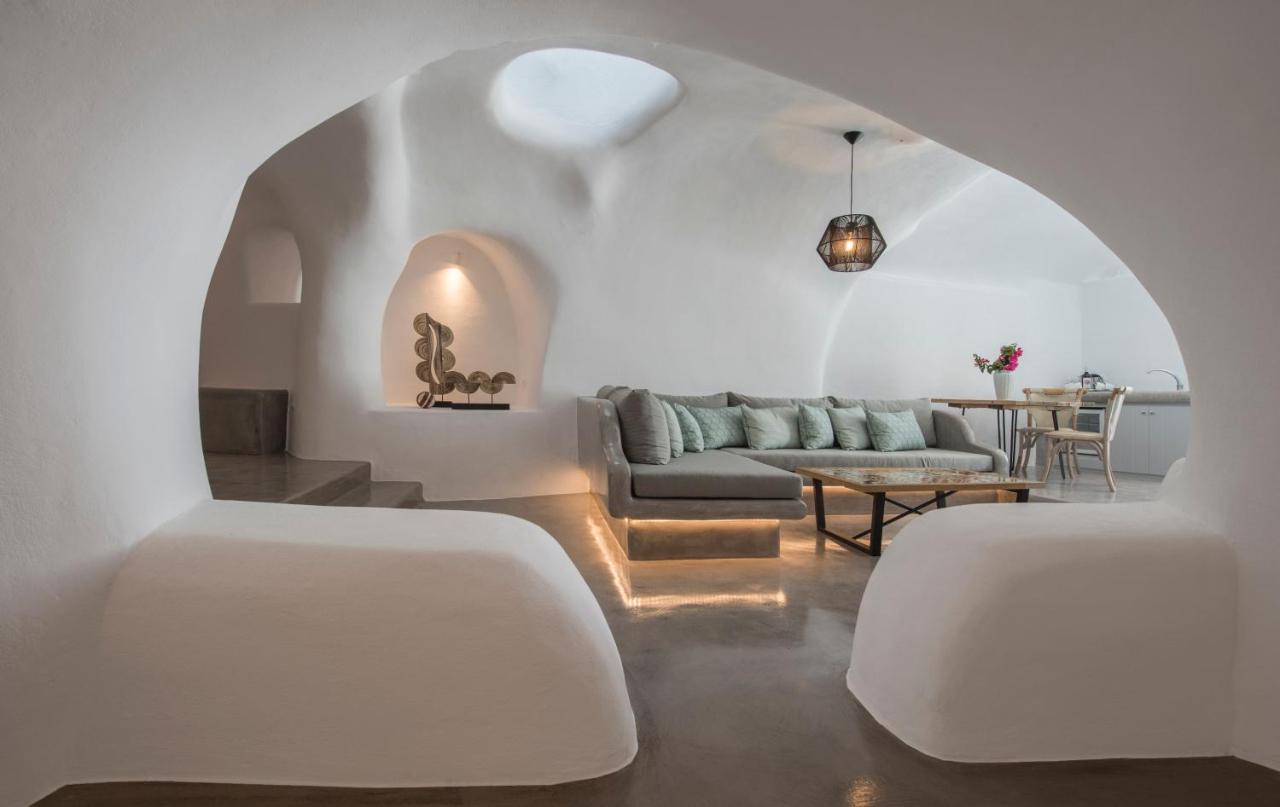 Aqua Serenity Luxury Santorini Aparthotel Foinikia (Santorini)
