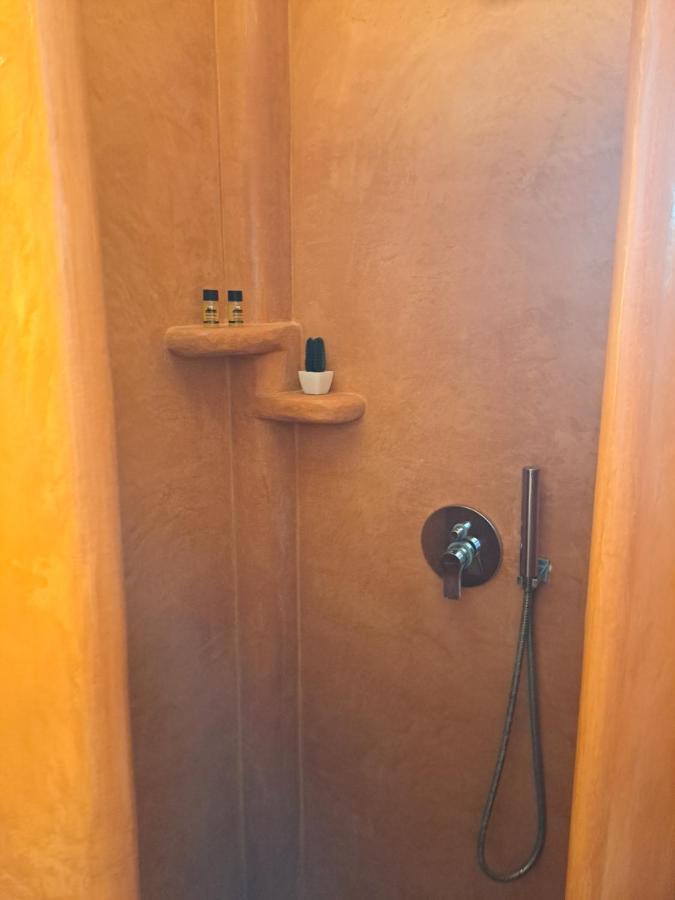 Irineos Apartamento Perissa (Santorini)