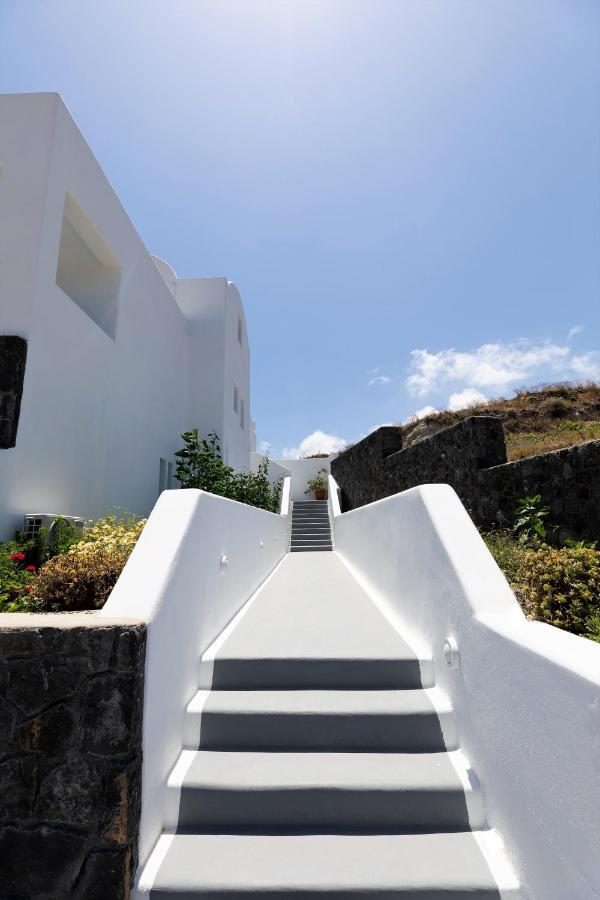 White Element *