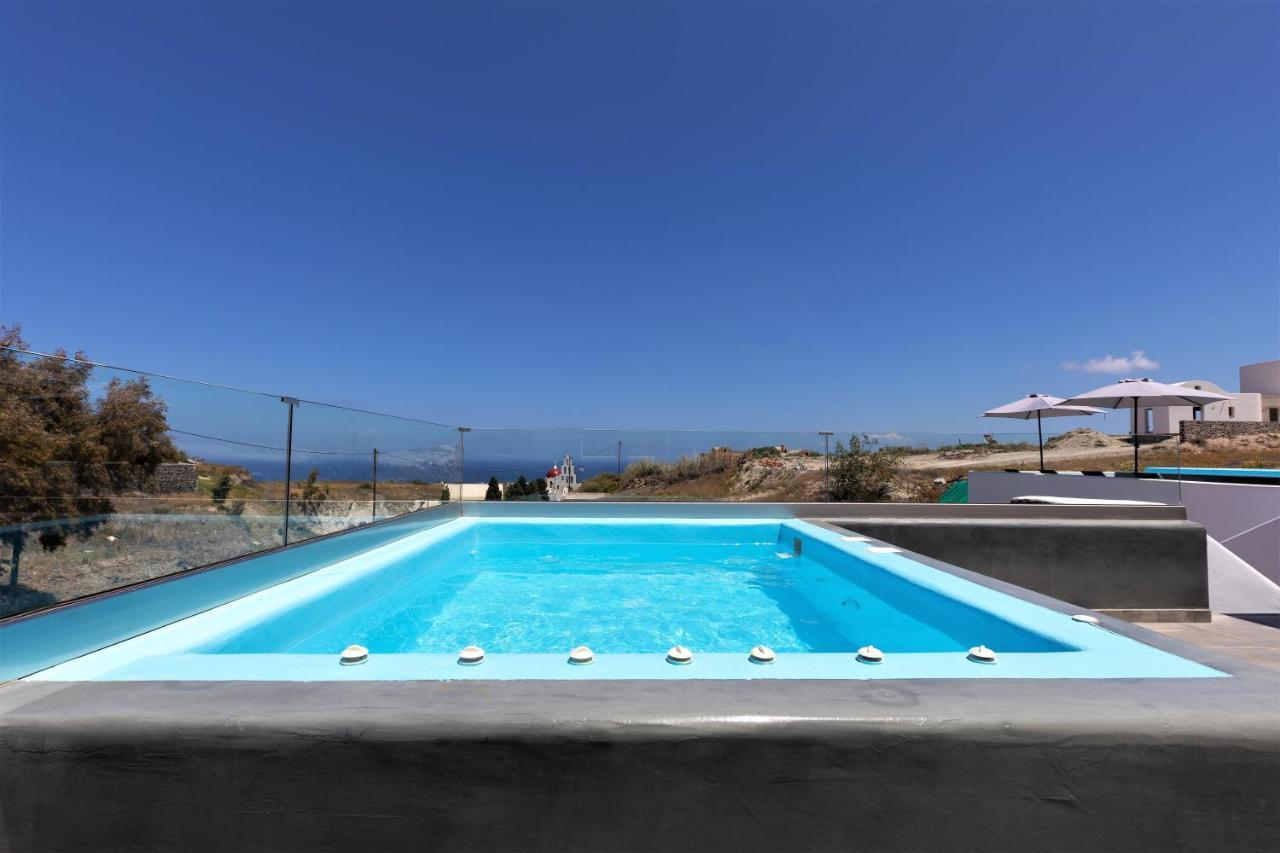 White Element Karterados (Santorini)