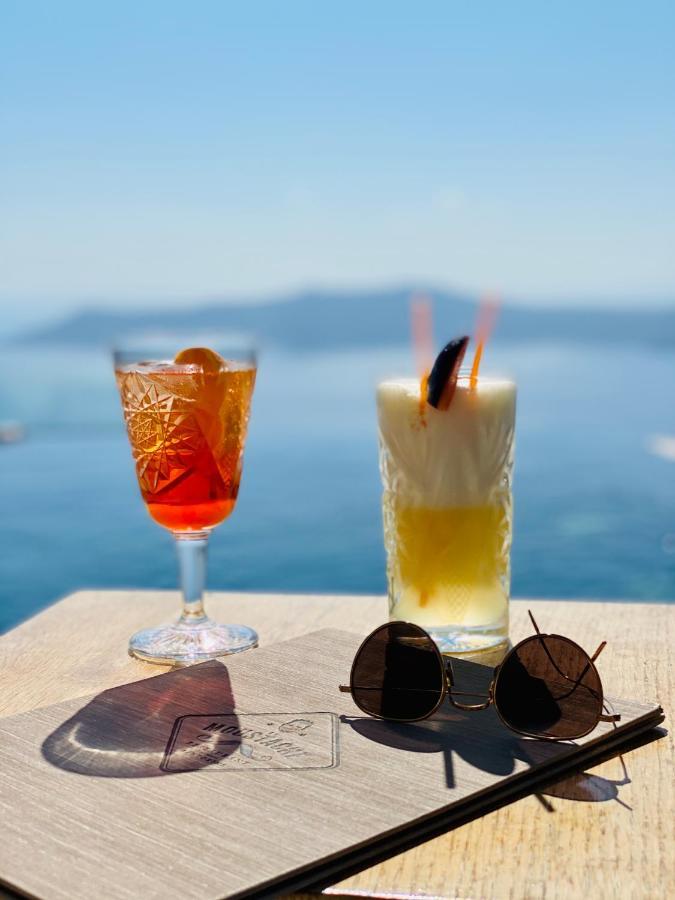 Galaxy & Imerovigli (Santorini)