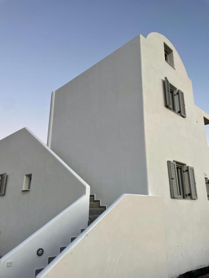 Apartment Santana Perivolos (Santorini)