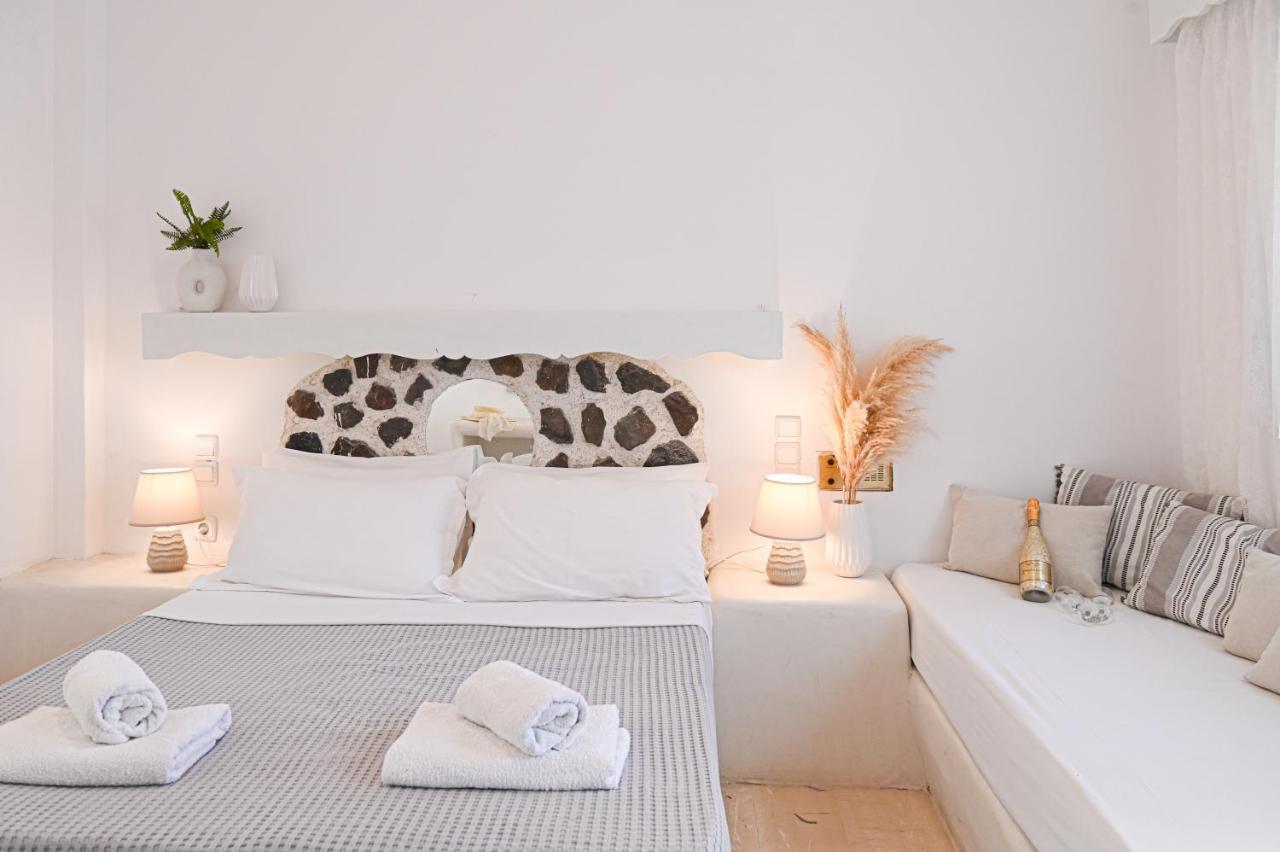 Aparthotel Maina Kamari (Santorini)