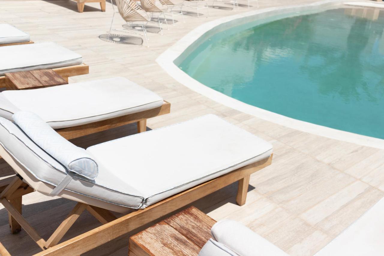 Cavo Bianco Boutique & 5* Kamari (Santorini)