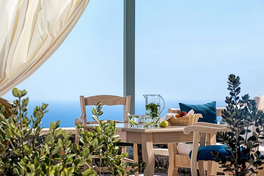 Astro Palace & Fira (Santorini)
