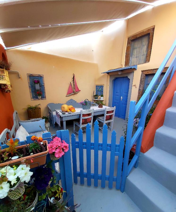 Emmantina Bed & Breakfast