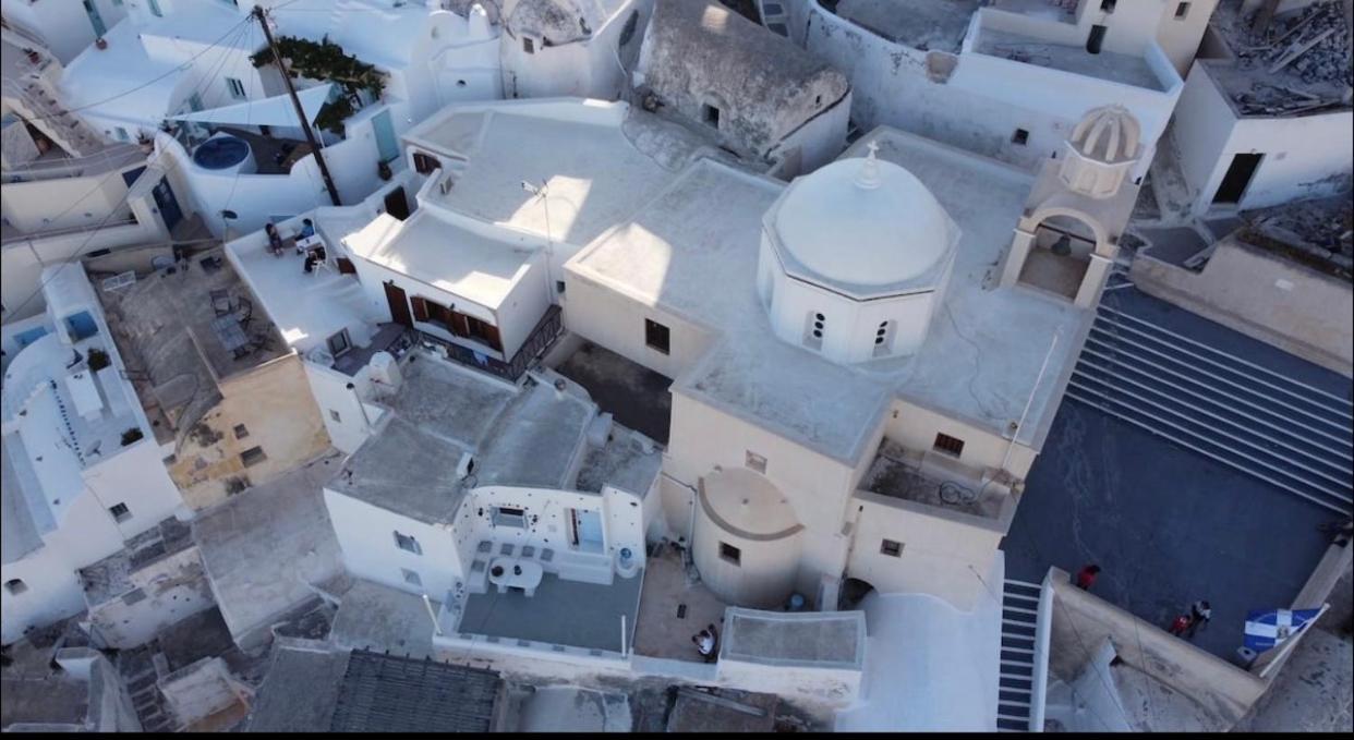 Angels Unique Traditional Holiday home Emporio (Santorini)