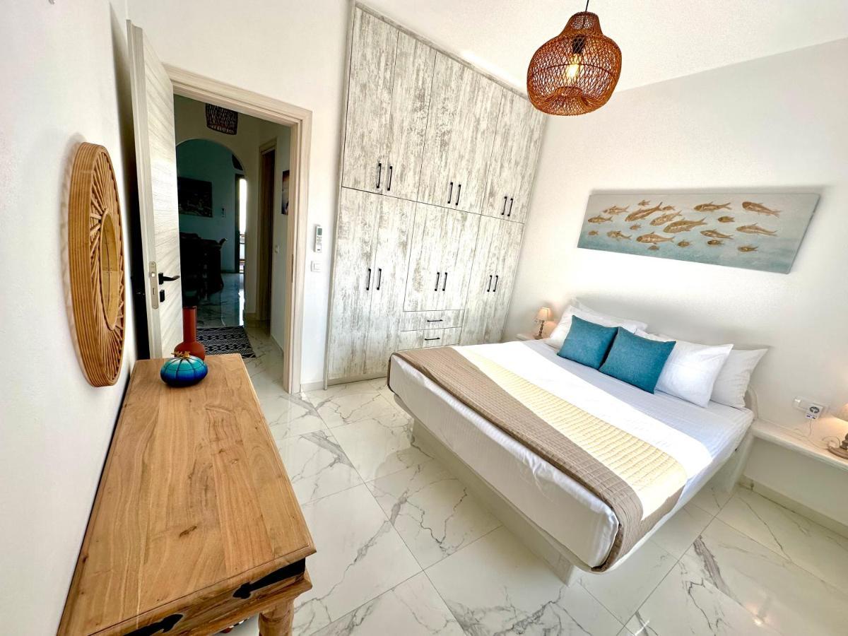 Santana Apartment *