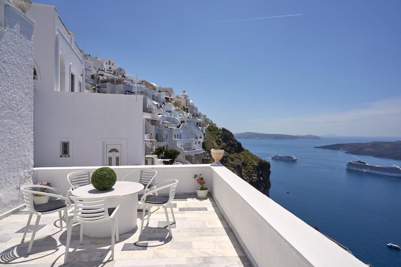 Amphitheater Cave Aparthotel *