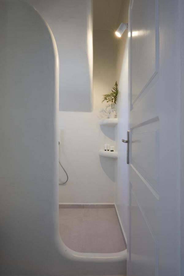 Anchor Apartment *