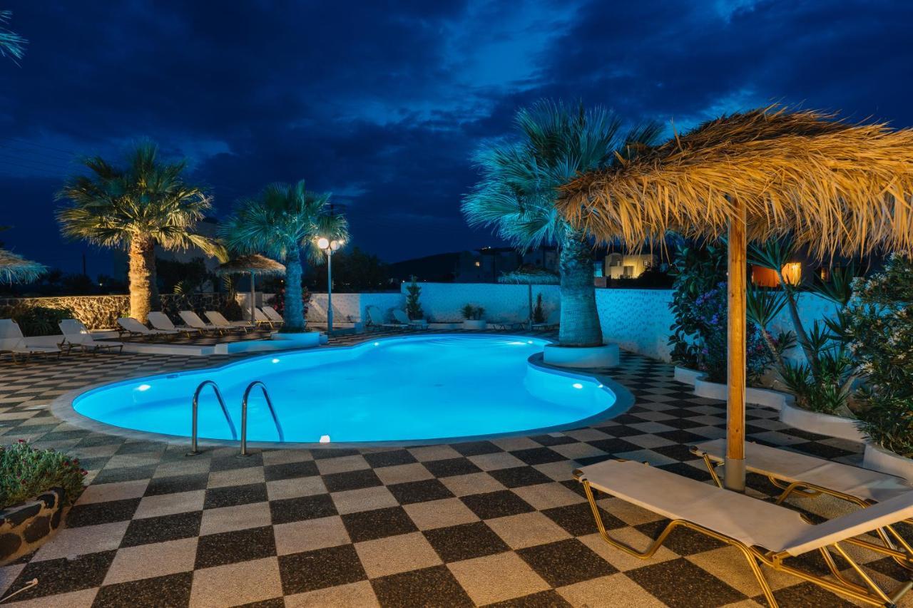 Blue Life Emporio (Santorini)
