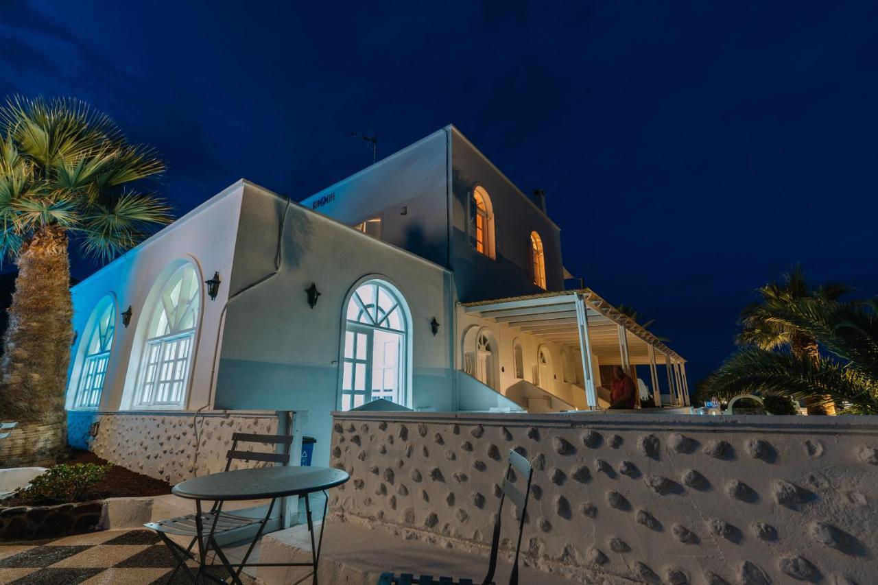Blue Life 3* Emporio (Santorini)