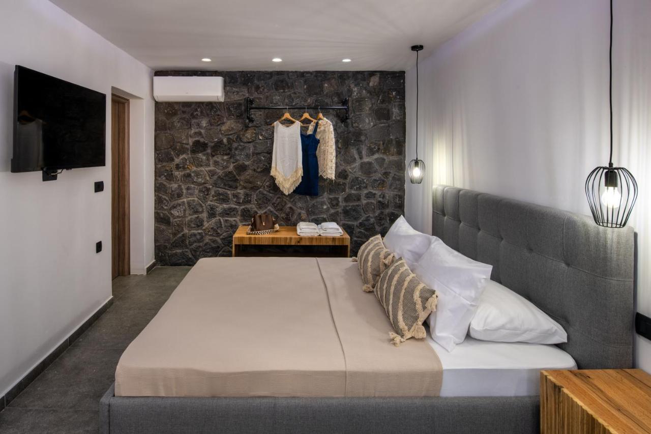 Apartment Potamida Vothon