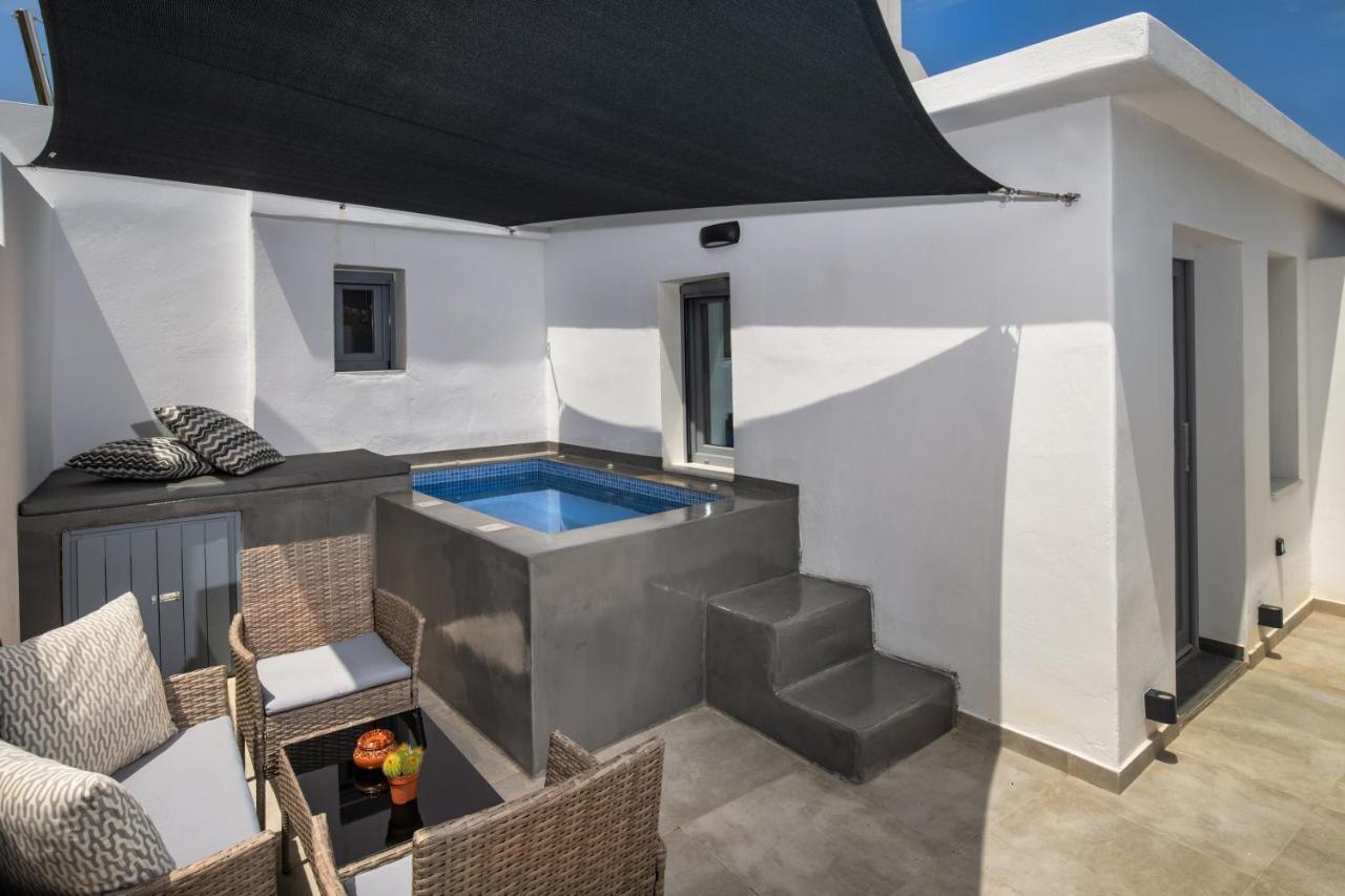 Potamida Apartment