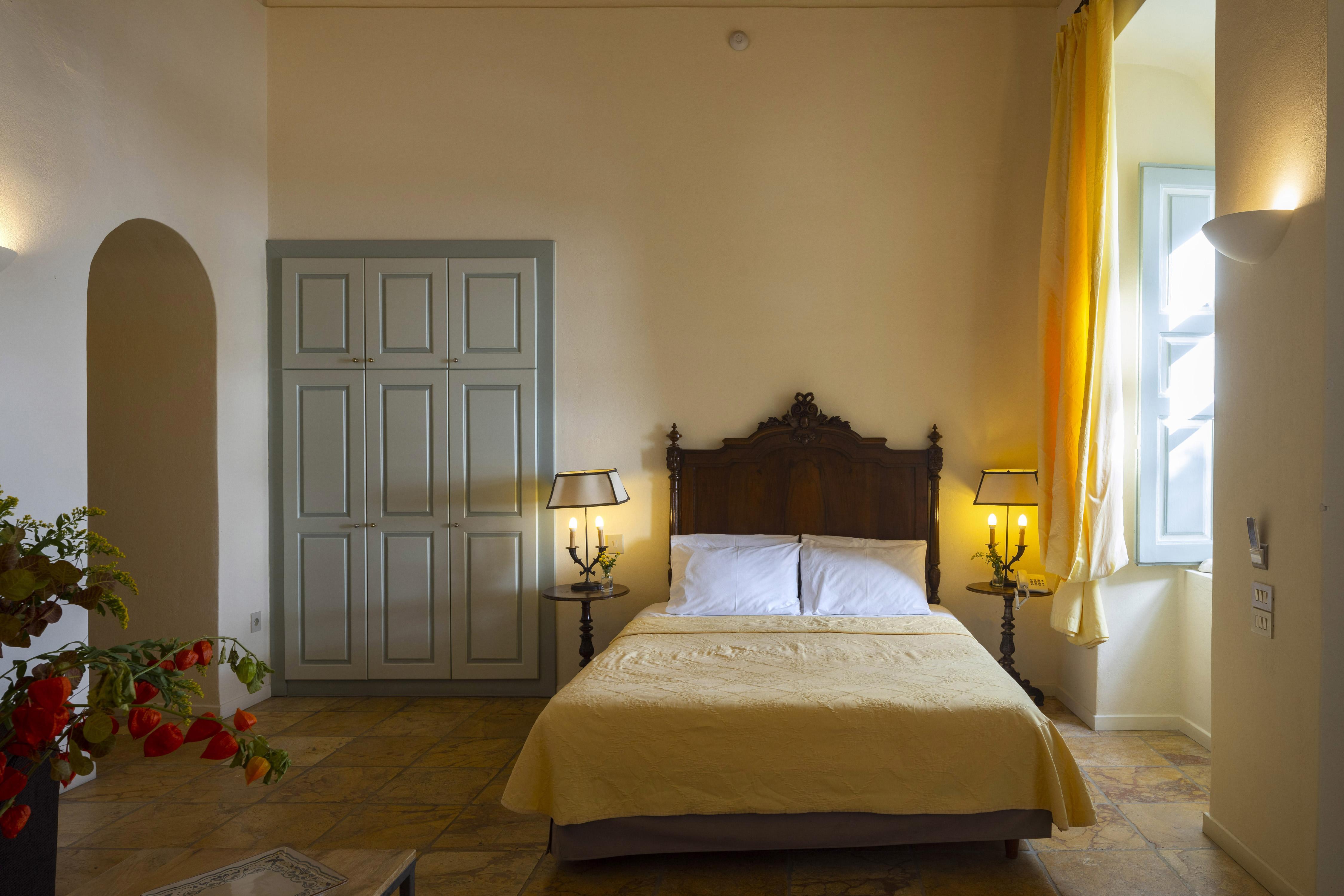 Aria Lito Mansion Hotel