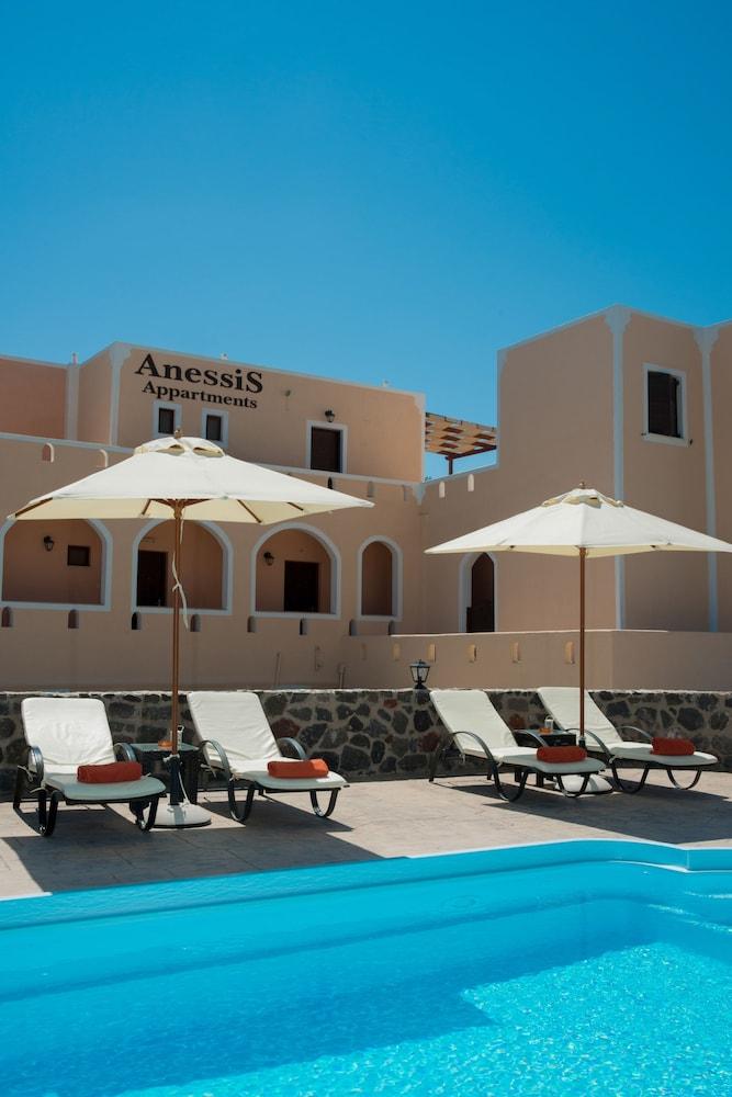 Anessis Aparthotel 3*