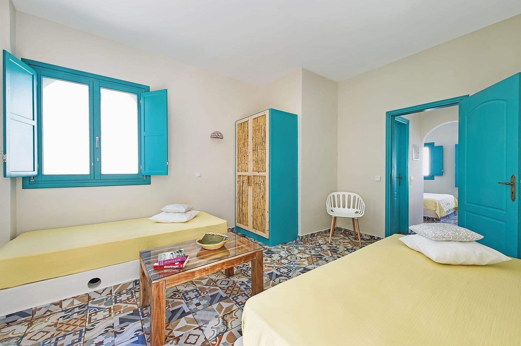 Nissia & Kamari (Santorini)