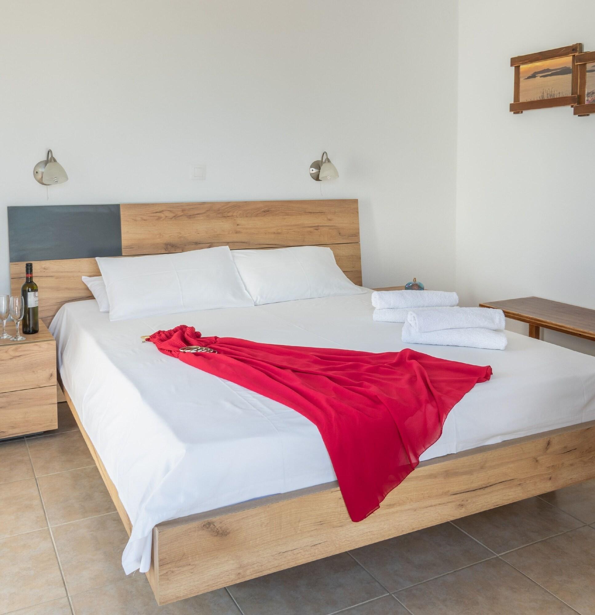Adamastos Hotel Akrotiri (Santorini)