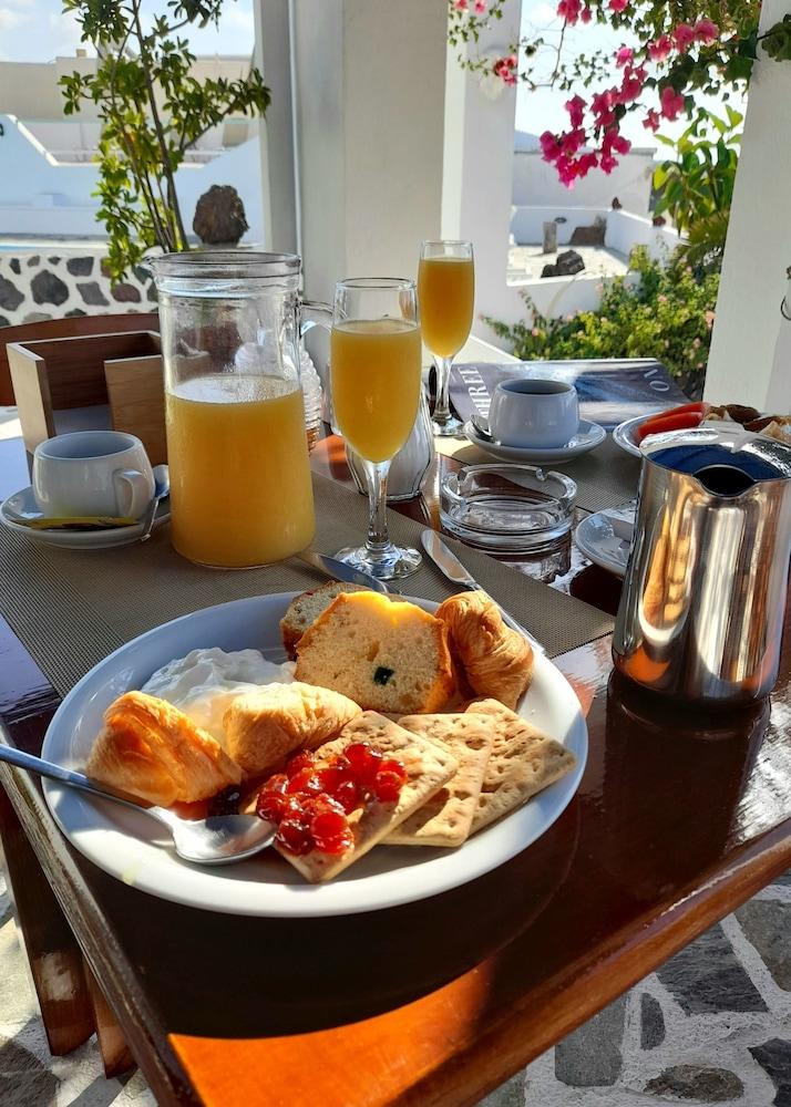 Adamastos Hotel